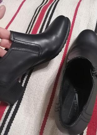 Туфли женские чёрные кожаные 39-40 р.4 фото