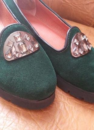 Зелёные замшевые туфли4 фото