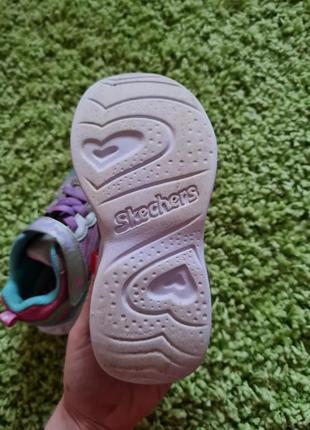 Легкое кроссовки skechers, легкие кроссовки skechers6 фото