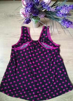 Яркая маечка туника футболка топ george с интересными разрезами на спинке / принт сердечки