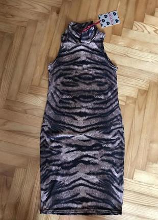 Новий міні сукня в тигровий принт від boohoo! p.-34