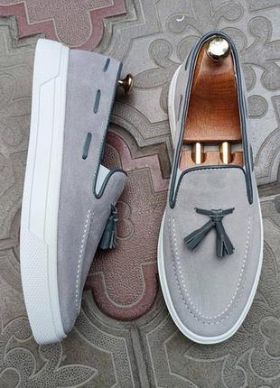 Мужские лоферы серого цвета - стильная и комфортная обувь5 фото