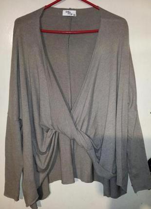 Ефектна,трикотажна,асиметрична,бежева блузка-джемпер?,великого розміру-оверсайз,cotton candy1 фото