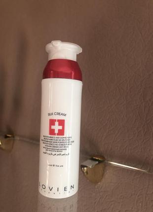 Lovien essential silk cream - это мультивитаминный