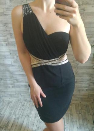 Брендовое  коктейльное платье с бисером и кружевом2 фото