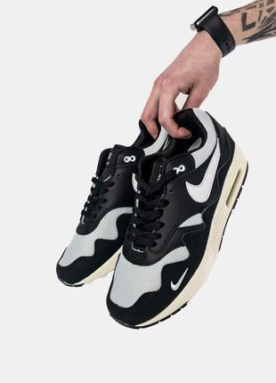 Air max 1 patta black