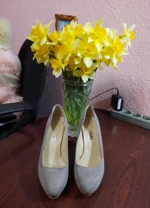 Туфли 37,5р