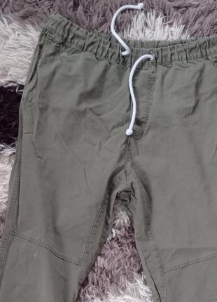 Спортивные штаны