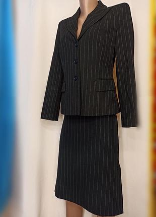 Жакет, піджак.