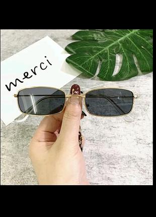 Стильні прямокутні окуляри