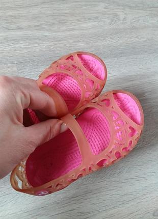 Crocs 3