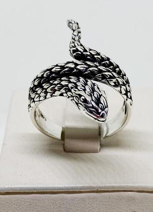 Кольцо серебряное "змея" 21,5 6,24 г3 фото