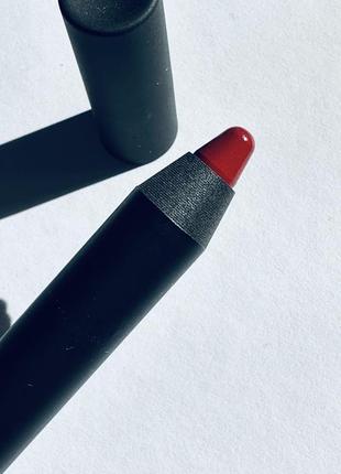 Nars velvet matte lipstick pencil помада карандаш в красном оттенке cruella2 фото