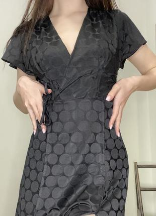 Длинное черное платье с разрезами1 фото