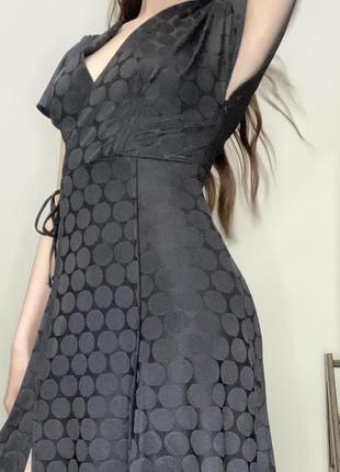 Длинное черное платье с разрезами2 фото