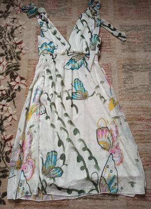 Легкое невероятное платье на подкладке