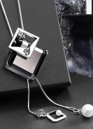 Модне геометричне намисто