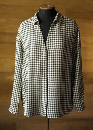 Черно белая котоновая рубашка в клетку женская mango, размер м