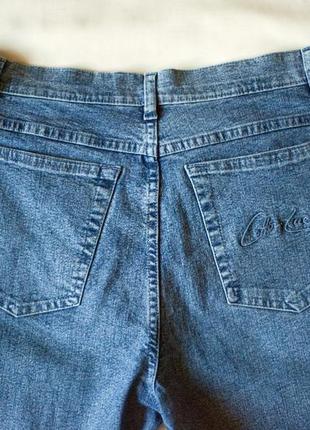 Сині джинсові брюки капрі італія, розмір m4 фото