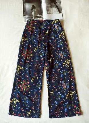 Батальные темно синие летние брюки в цветочек женские англия, размер xl