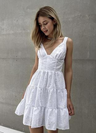 Невероятное платье из прошвы the lace
