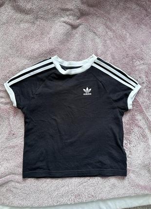 Топ adidas