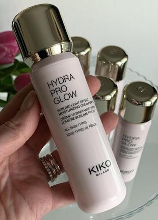 База под макияж от кико милано hydra pro glow kiko milano3 фото