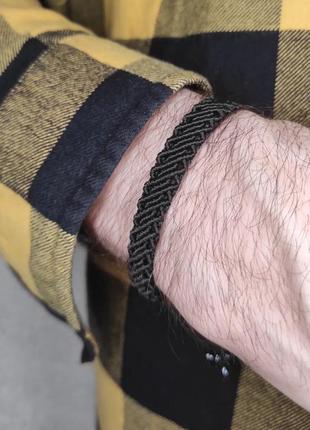 Мужской браслет ручного плетения макраме "ратибор" charo daro (черный)