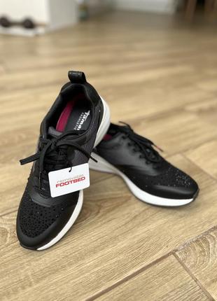 Кросівки tamaris