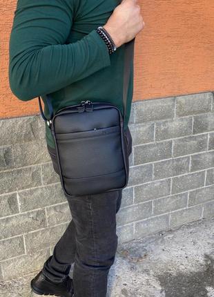 Чоловіча містка чорна сумка через плече барсетка месенджер стильна зручна