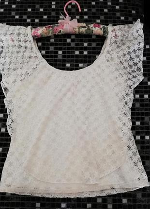 Красива ажурна маєчка!