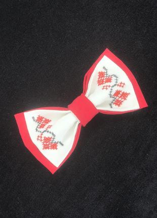 Метелик з вишивкою 2