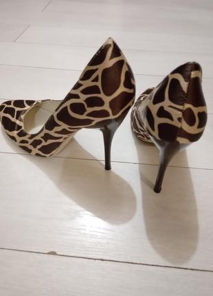 Леопардовые атласные туфли на шпильке braska2 фото