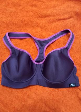Спортивный бюстгалтер с косточками