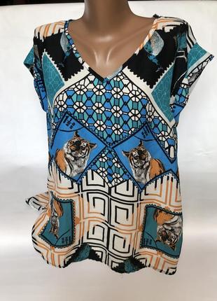 Легкая шифоновая футболка