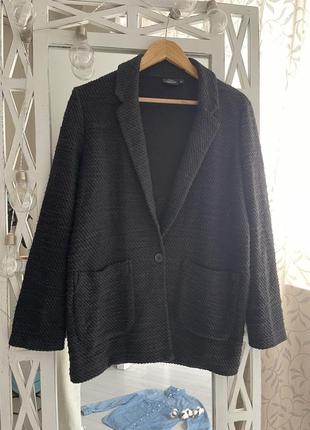 Пиджак вязанный пальтишко