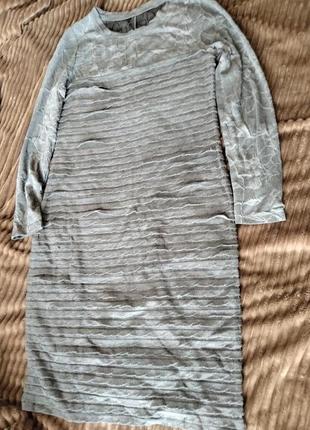 Плаття сіро коричневе з оборками1 фото