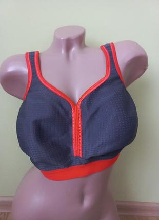 Бюстгальтер спортивный 95b