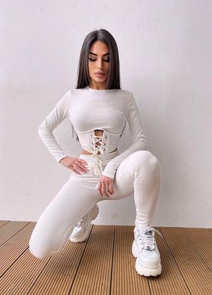 Трикотажный комплект в рубчик леггинсы + корсетный топ