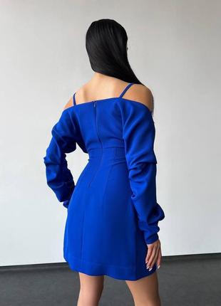 Изысканное синее электрик  платье с длинными рукавами и открытыми плечами.5 фото
