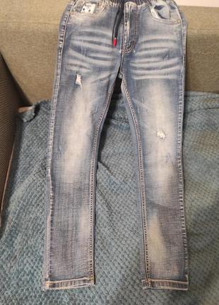Джинсы тоненькие на лето,на худи мальчика