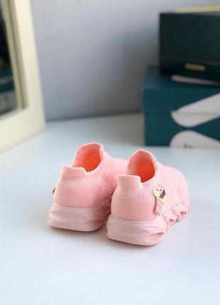 Детские текстильные кроссовки розовые 21-26 с подсветкой3 фото
