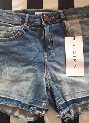 Шикарные фирменные шорты amisu