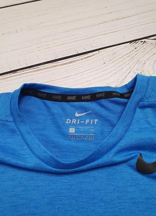 Мужская легкая спортивная футболка nike dri fit найк драй фит оригинал5 фото