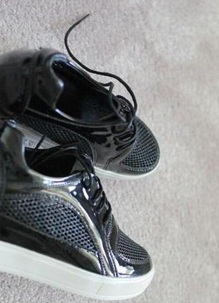 Женские кроссовки сникерсы2 фото