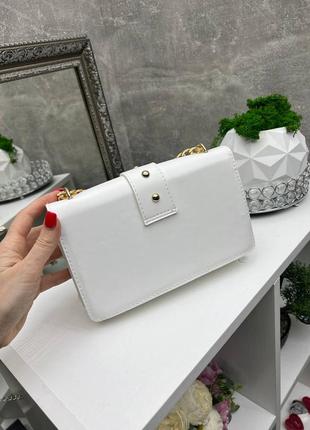 Белая стильная трендовая эффектная сумочка кроссбоди производство украина2 фото