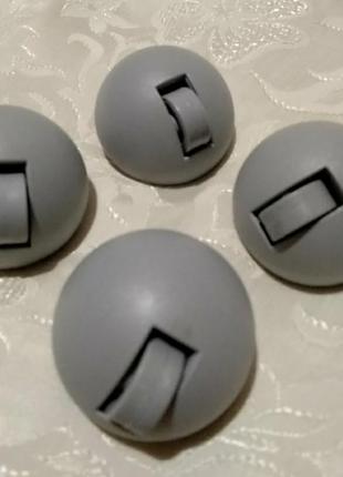 Колеса для ящиков ikea vessla. в наличии 5 штук. цена за 5 штук.