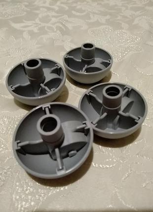 Колеса для ящиков ikea vessla. в наличии 5 штук. цена за 5 штук.