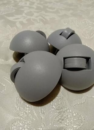 Колеса для ящиков ikea vessla. в наличии 5 штук. цена за 5 штук.