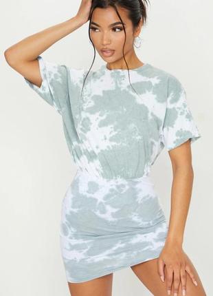 Спортивное платье футболка тай дай tie dye белое мятное мини plt prettylittlething1 фото